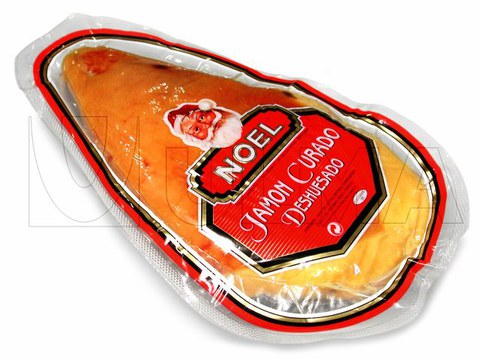 Confezionamento di prosciutto disossato con termoformatrice sottovuoto in film flessibile