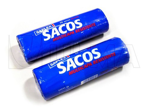 Confezionamento di rotoli di sacchetti per l'immondizia in flow pack