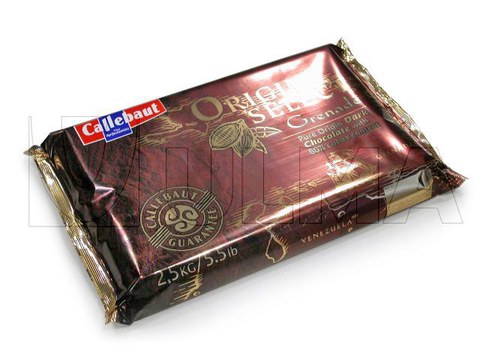 Confezionamento di tavolette di cioccolato da 5 kg. in flow pack