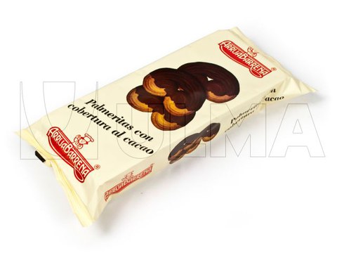 Confezionamento di pasta sfoglie con cioccolato in vaschetta in flow pack (hffs)