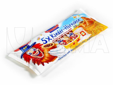 Confezionamento merendine in flow pack