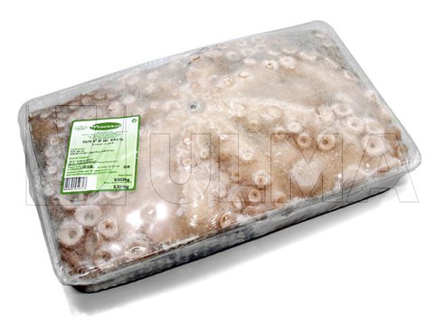 Confezionamento di polipo intero congelato in vaschetta in flow pack (hffs)