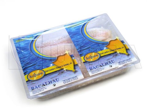 Confezionamento di baccalà con termoformatrice in atmosfera modificata in film rigido