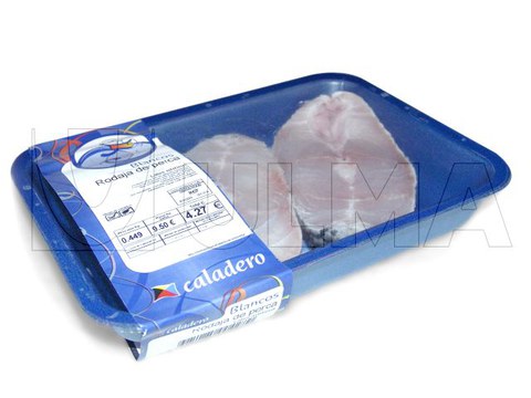 Confezionamento di pesce in vassoio espanso termosaldata in atmosfera modificata