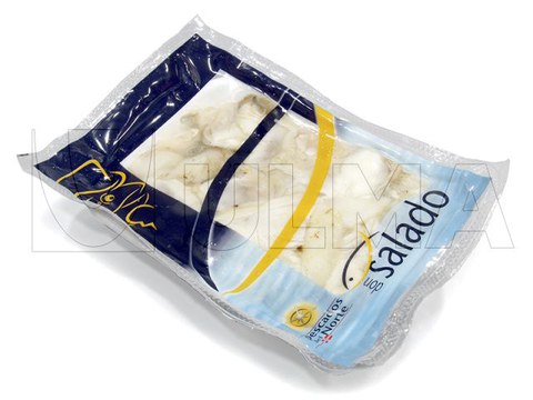 Confezionamento di pesce in film flessibile termoformato