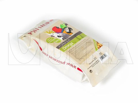 Confezionamento becchime per pappagalli in fondo stabile con saldatura laterale