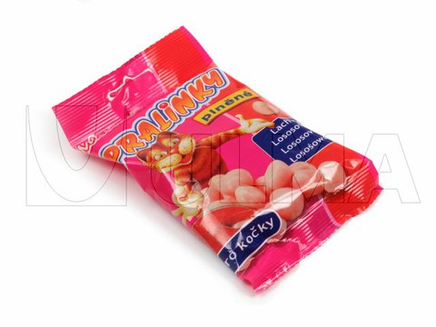 Confezione frutti secchi creata con macchina verticale in formato a cuscino con Eurolock in BOPP